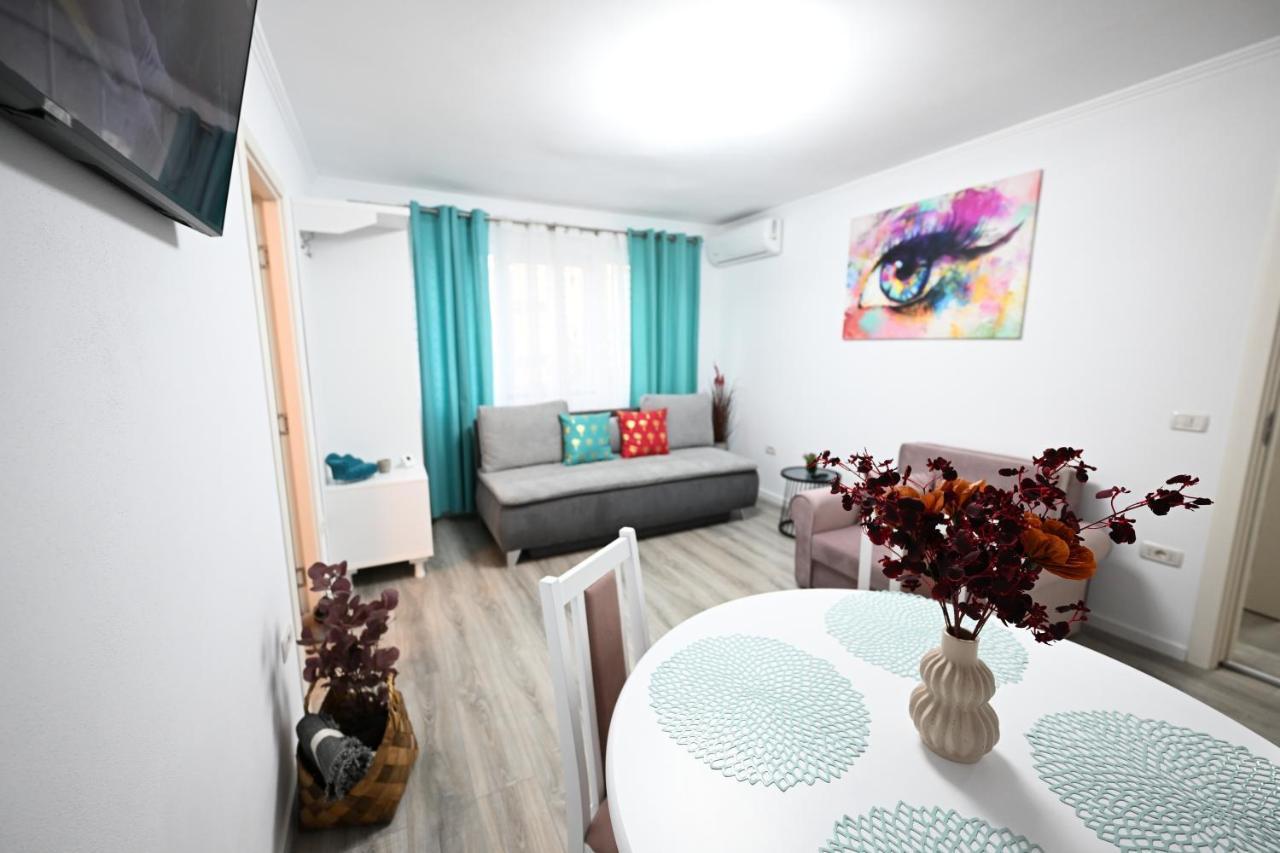 L&R Boutique Apartment Otelu Rosu Exteriér fotografie